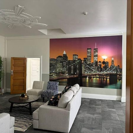 4 Large Bedroom Apartment In The City Hastings Exteriör bild