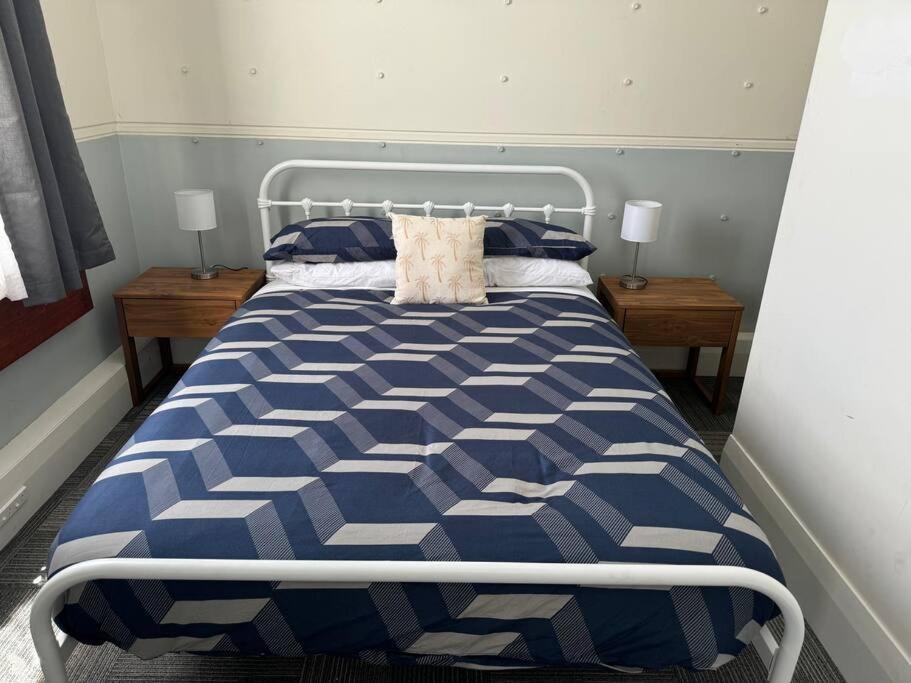 4 Large Bedroom Apartment In The City Hastings Exteriör bild