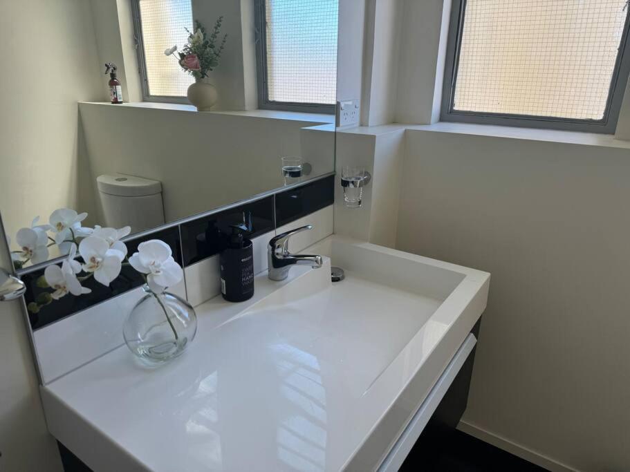 4 Large Bedroom Apartment In The City Hastings Exteriör bild