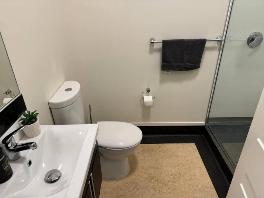 4 Large Bedroom Apartment In The City Hastings Exteriör bild